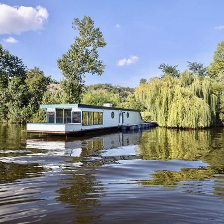 Houseboat - Best Place In Прага Экстерьер фото