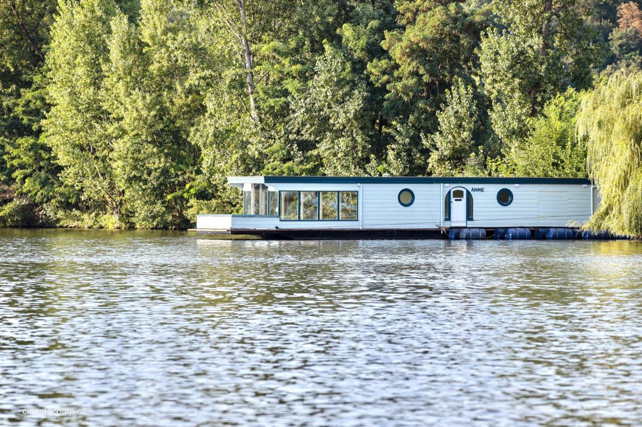 Houseboat - Best Place In Прага Экстерьер фото